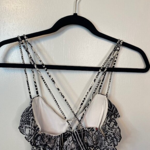 Jessica Simpson Black and white dress - Picture 7 of 8